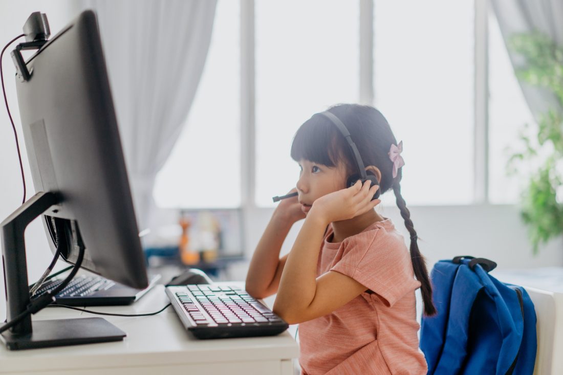 Kids With Too Much Screen Time? 10 Tips for Parents