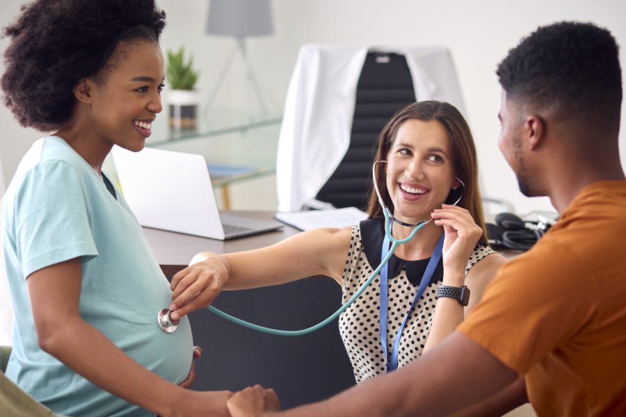 There are many reasons to choose to work with a midwife - starting with keeping you and your baby as healthy as possible.